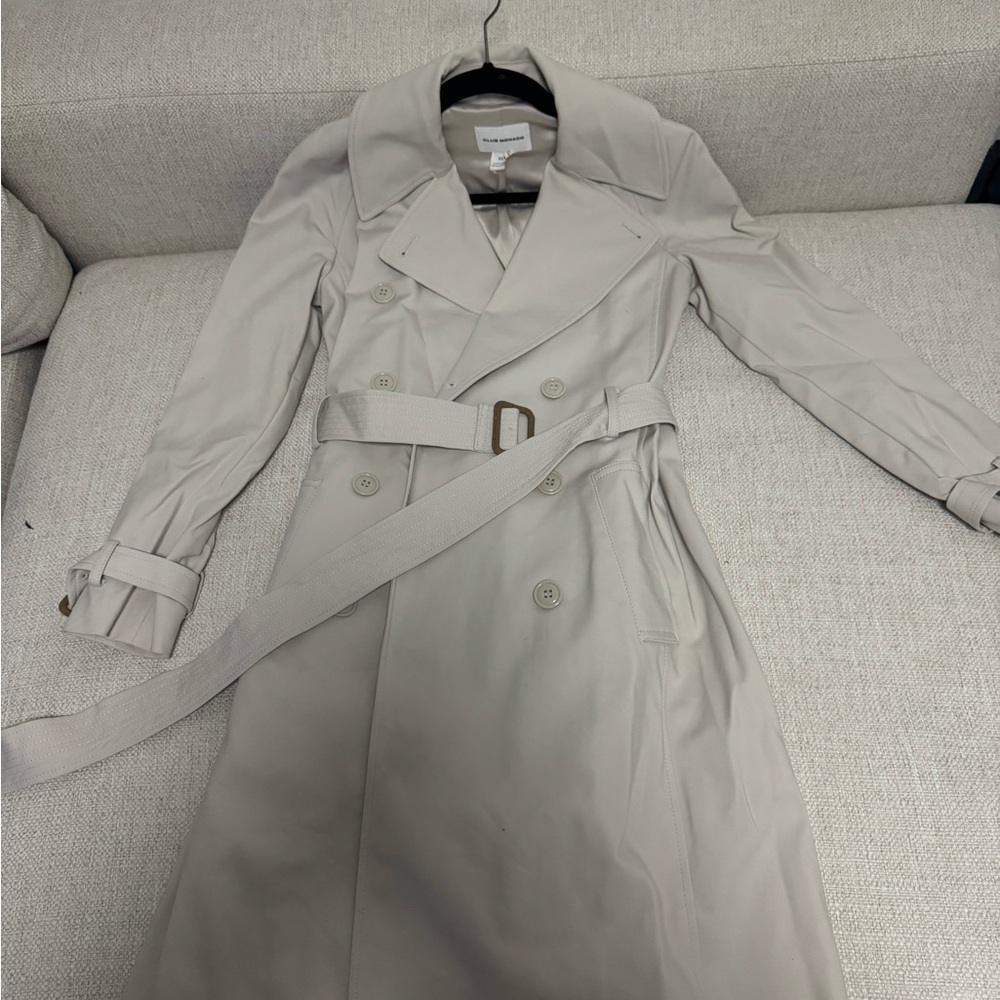 Club Monaco Off White Trench Coat - Picture 3 of 8